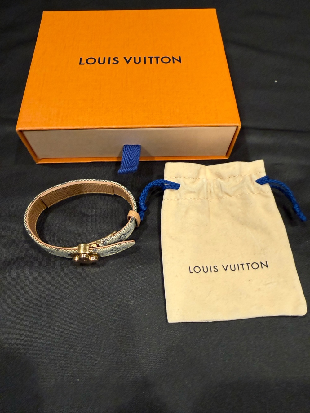 Louis Vuitton Mini Lin Monogram Good Luck Wish Bracelet Gold Flower Clasp - Picture 4 of 16